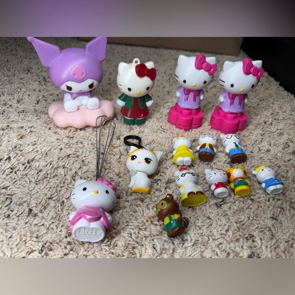 Hello Kitty & Friends Figured toy Egg whisker and night light